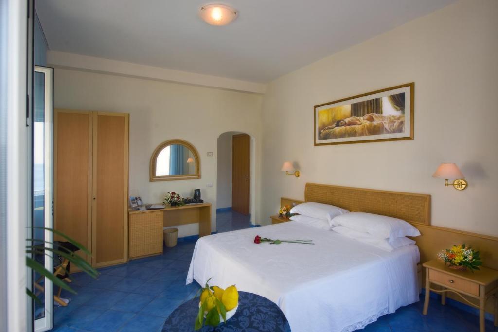 Hotel Pensione Reale Maiori Room photo