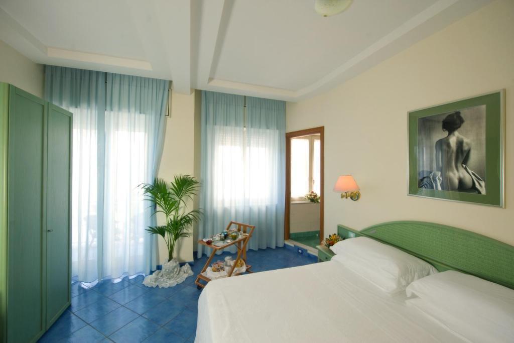 Hotel Pensione Reale Maiori Room photo
