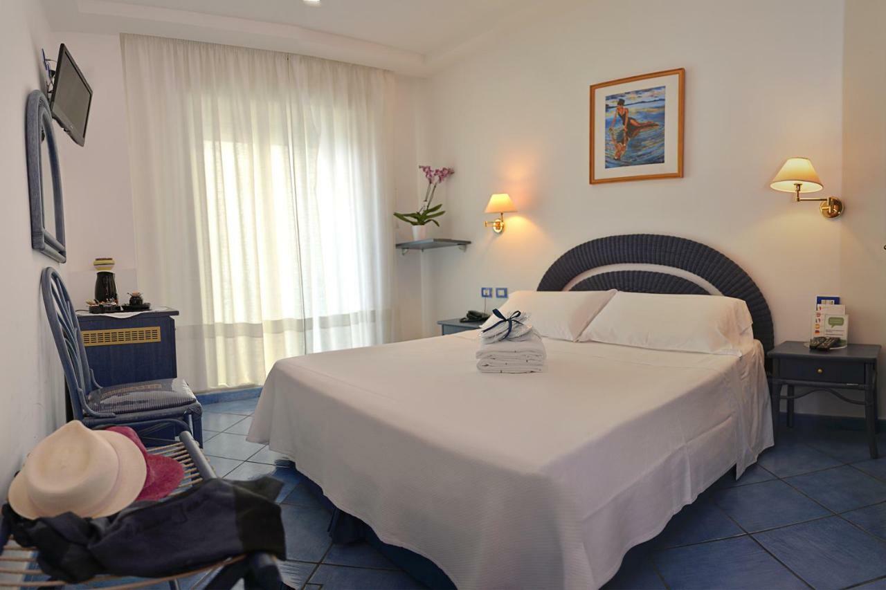 Hotel Pensione Reale Maiori Exterior photo