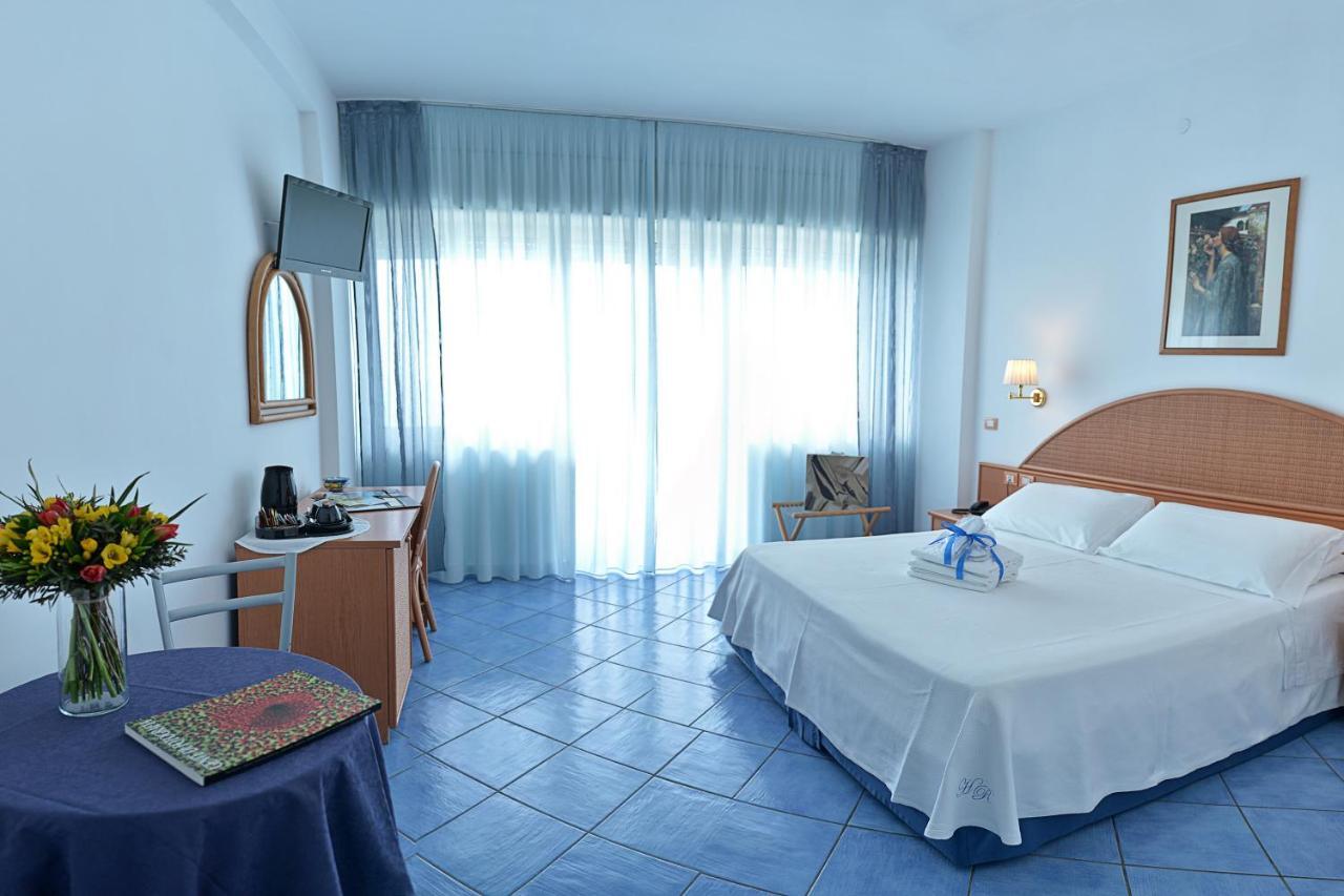Hotel Pensione Reale Maiori Exterior photo